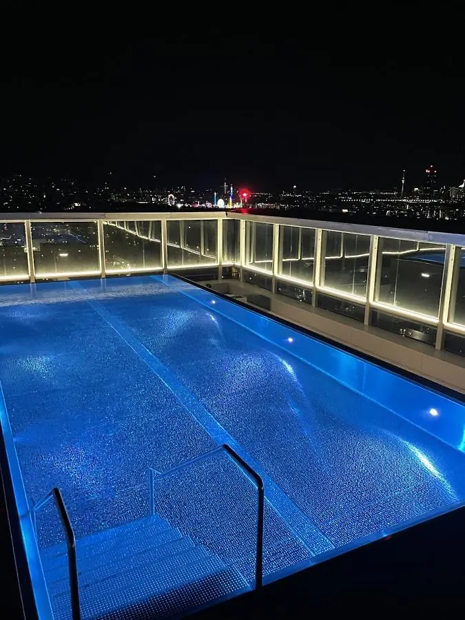 Royal Swan Skyline, Wien Bécs